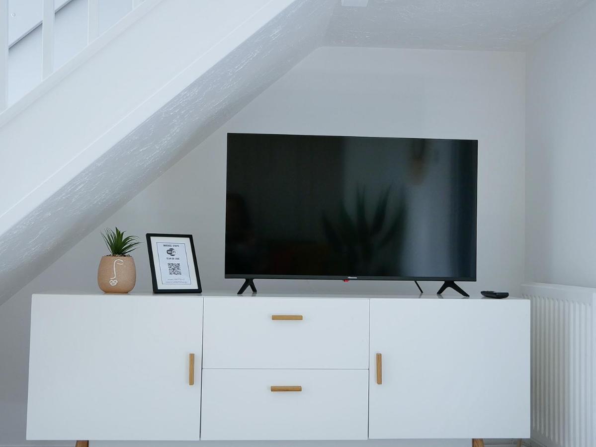 East London House Near Tube With Parking别墅 外观 照片