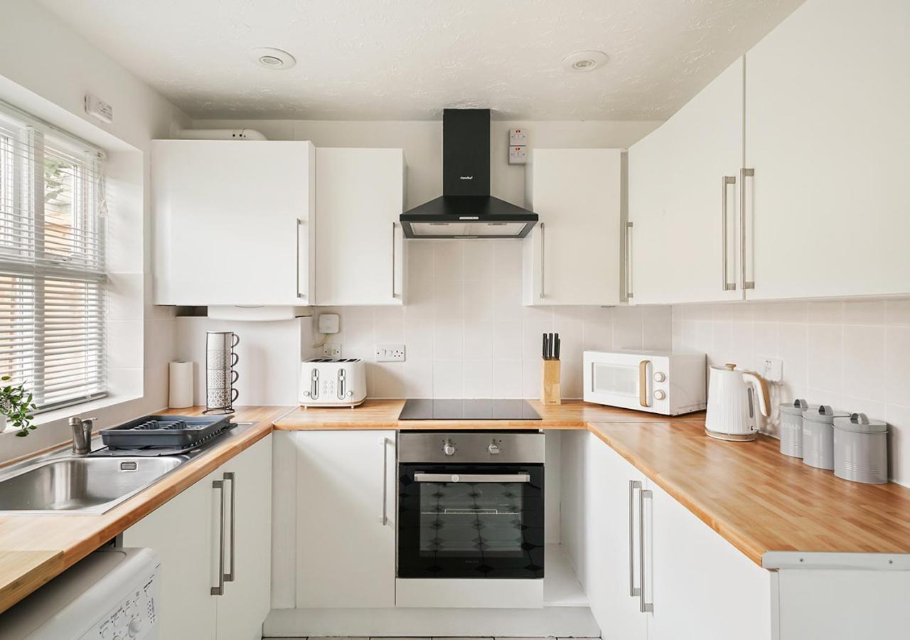 East London House Near Tube With Parking别墅 外观 照片