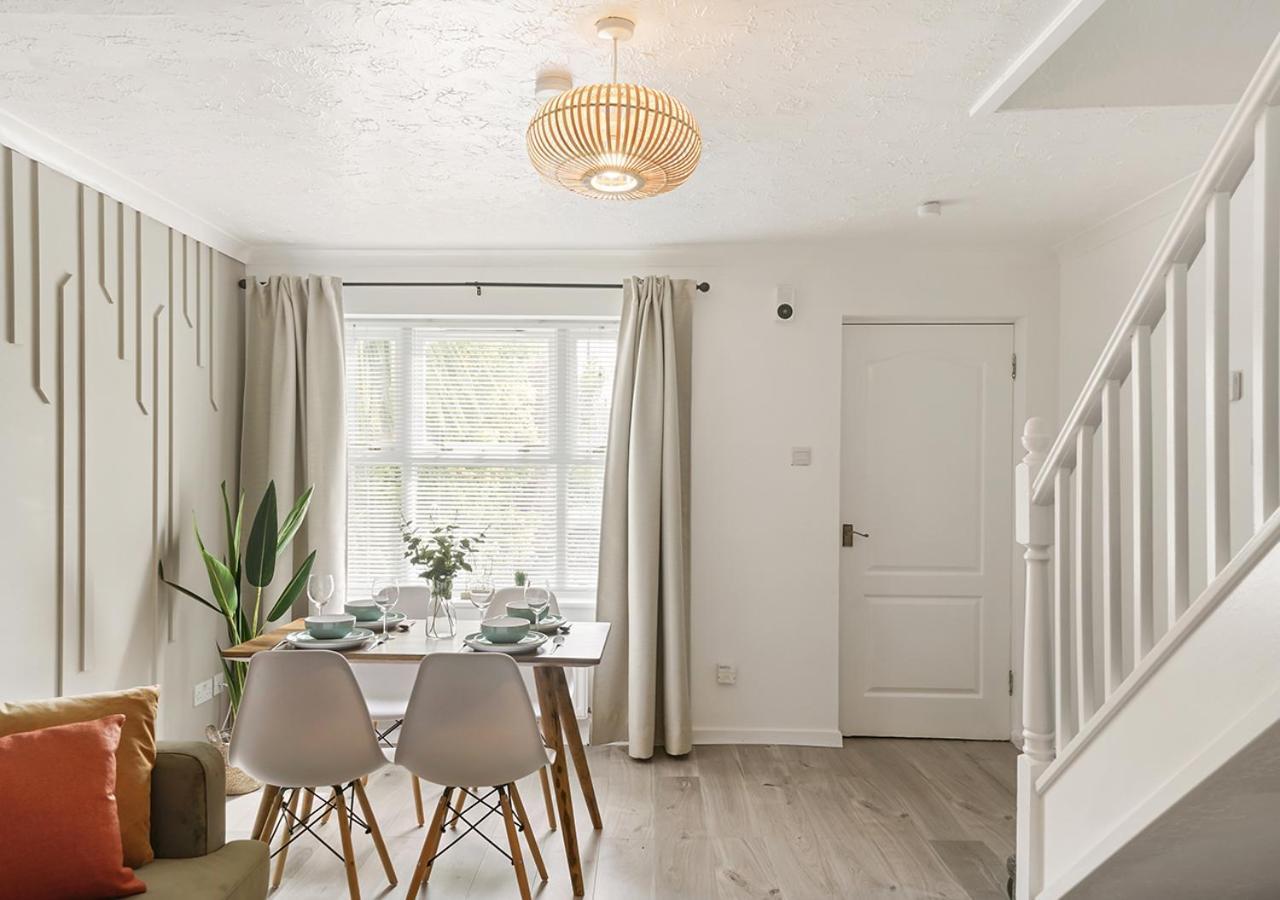 East London House Near Tube With Parking别墅 外观 照片
